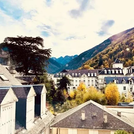 Les Montagnes D'etigny Apartamento *